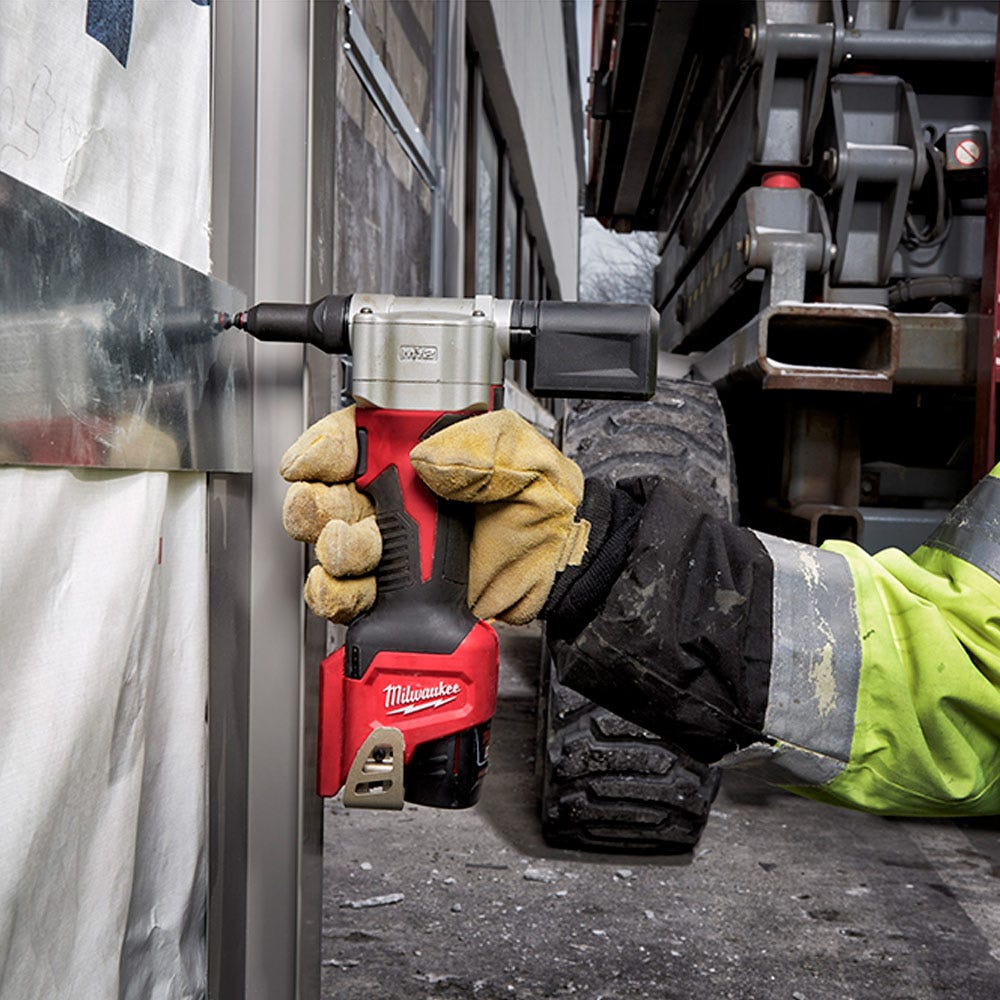 MILWAUKEE 12V Rivet Tool Skin M12BPRT-0