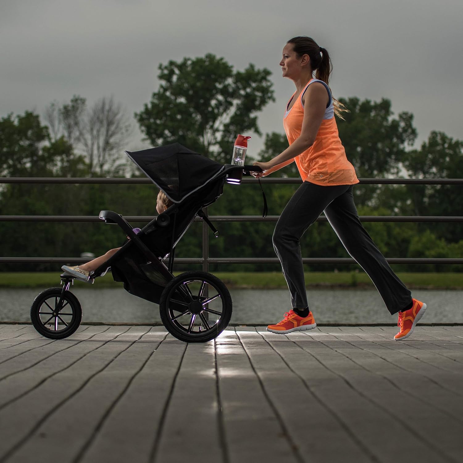 Evenflo Victory Plus Jogger Travel System Featuring The Litemax Infant Car Seat