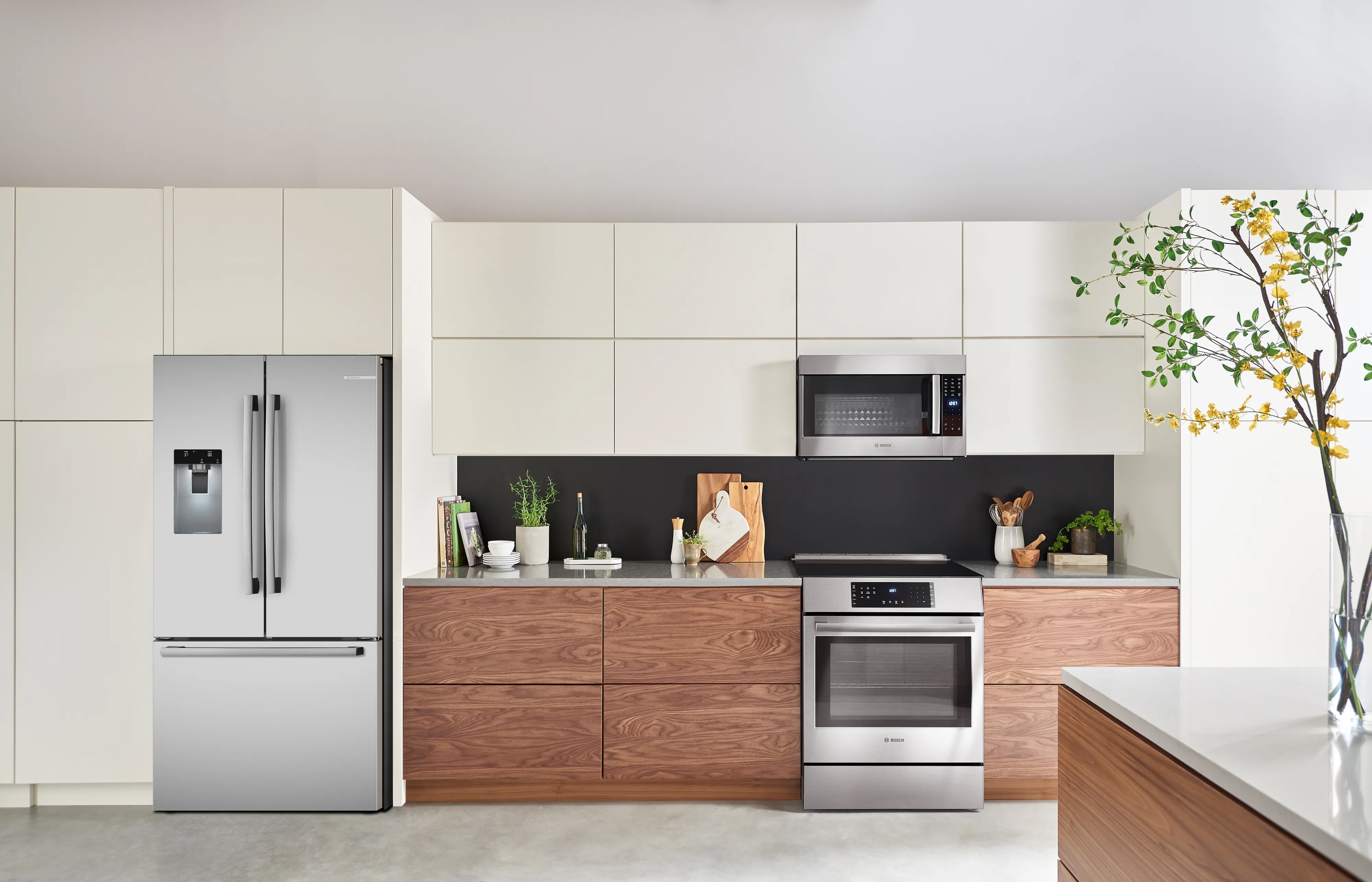 Bosch B36FD52SNS 500 Series French Door Bottom Mount Refrigerator 36'' Stainless steel (with anti-fingerprint). Total No Frost