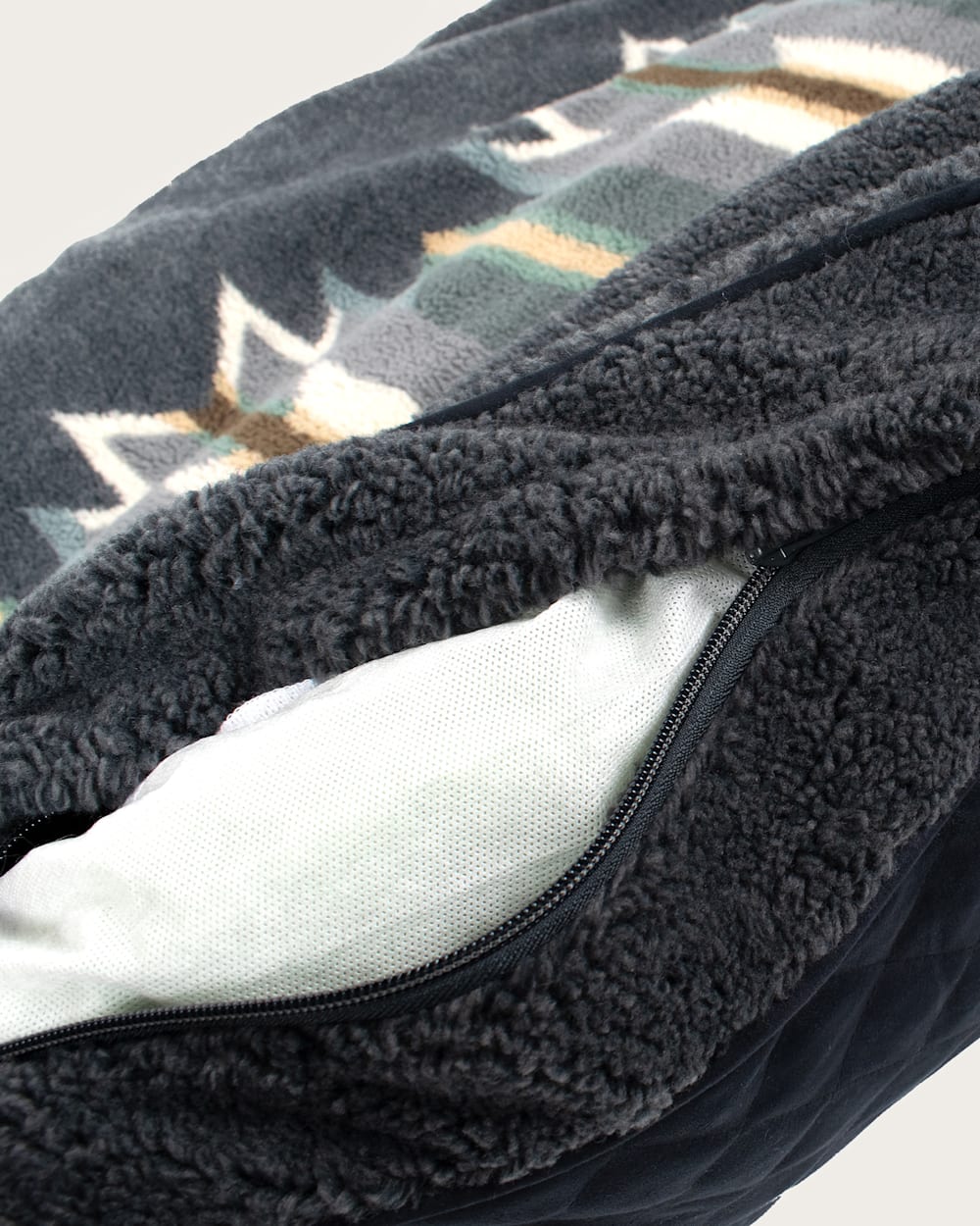 OXFORD WYETH TRAIL PET BED - NAPPER