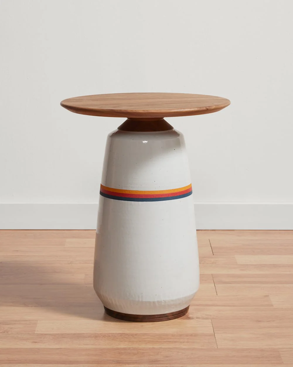 PALM DESERT SHORT COCKTAIL TABLE