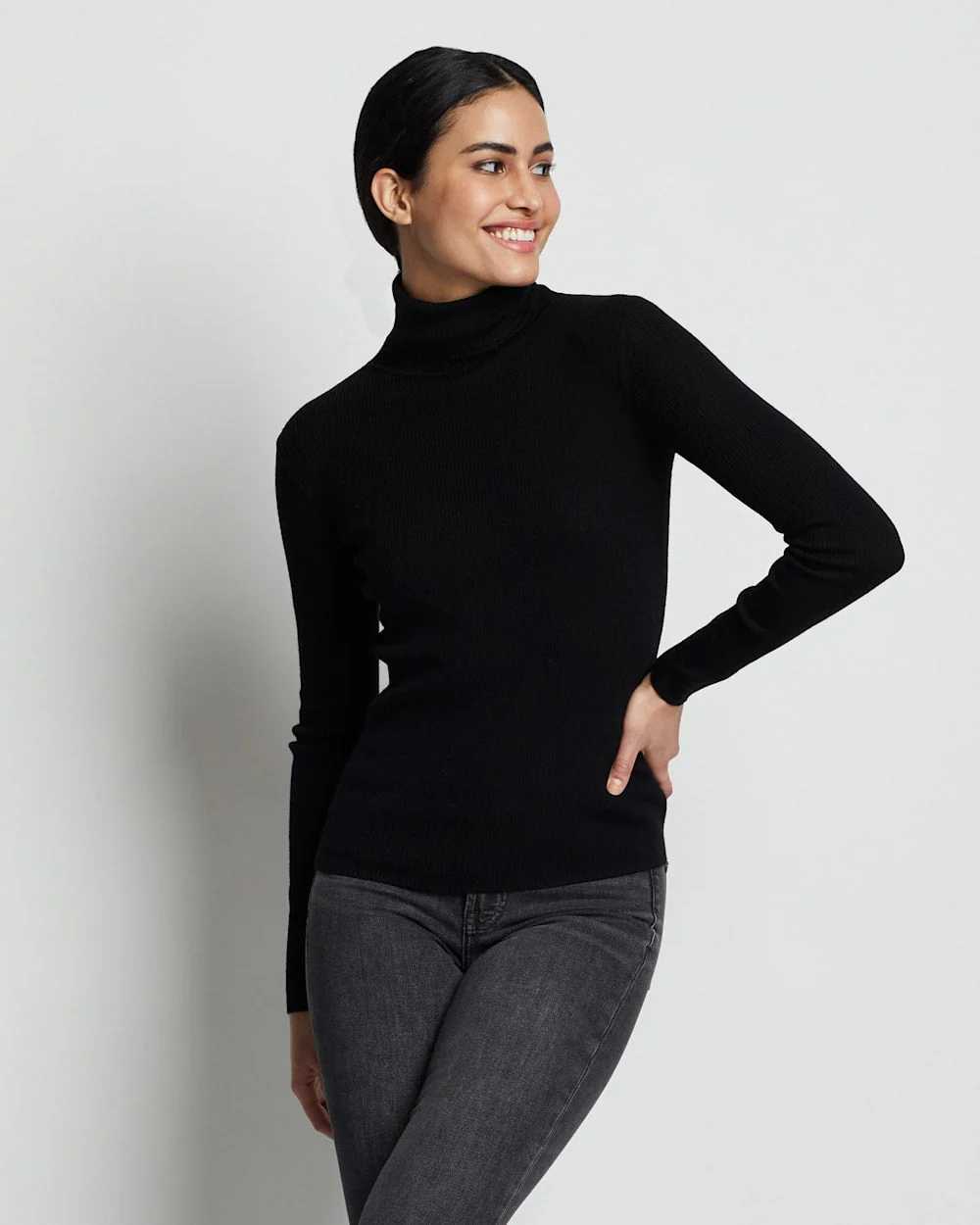 WOMEN'S FITTED MERINO TURTLENECK