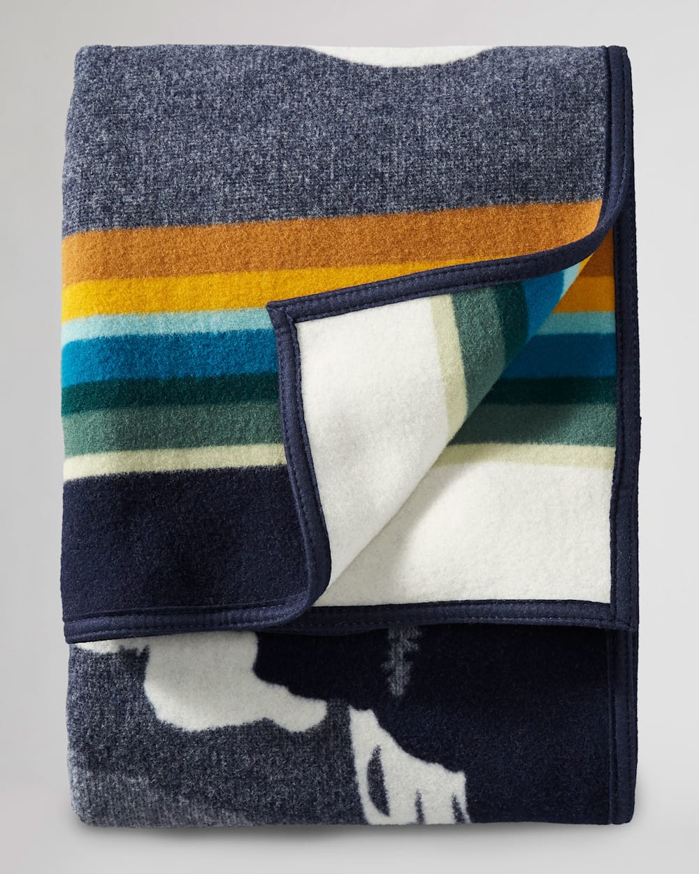 PACIFIC WONDERLAND BLANKET