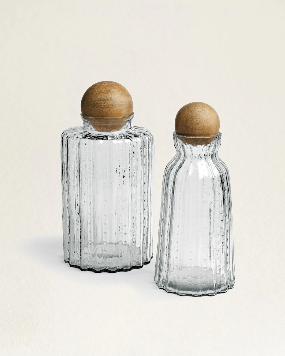 RUFFLE GLASS & MANGO WOOD CANISTER