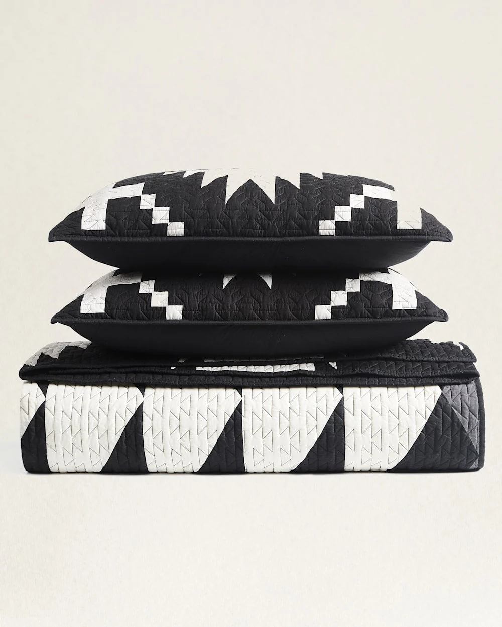 SPIDER ROCK COVERLET SET