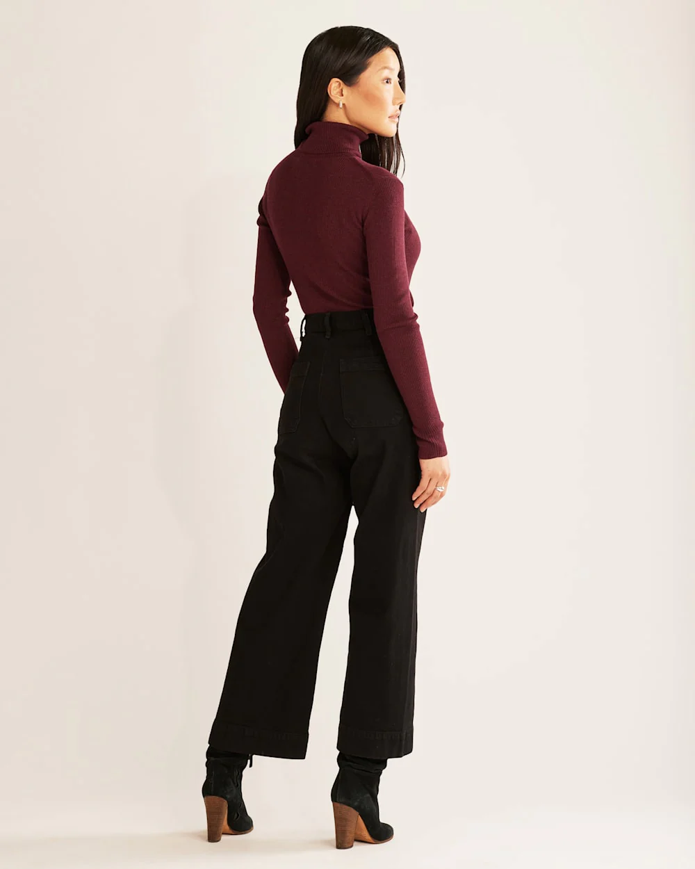 WOMEN'S FITTED MERINO TURTLENECK