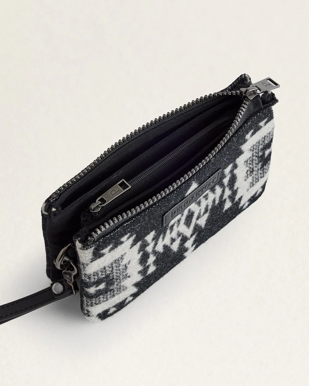 ROCK POINT THREE POCKET KEEPER