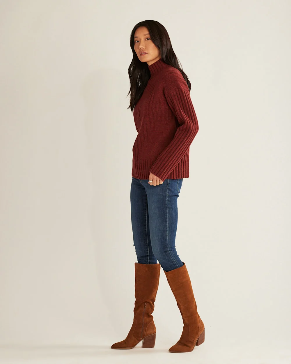 WOMEN'S OVERSIZED MOCKNECK PULLOVER