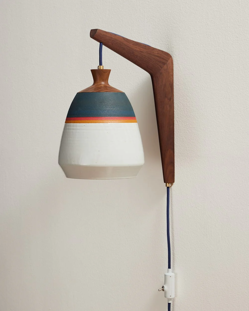PALM DESERT PLUG-IN SCONCE
