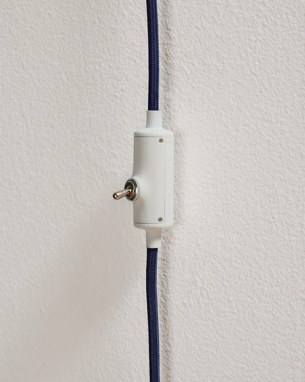 PALM DESERT PLUG-IN SCONCE