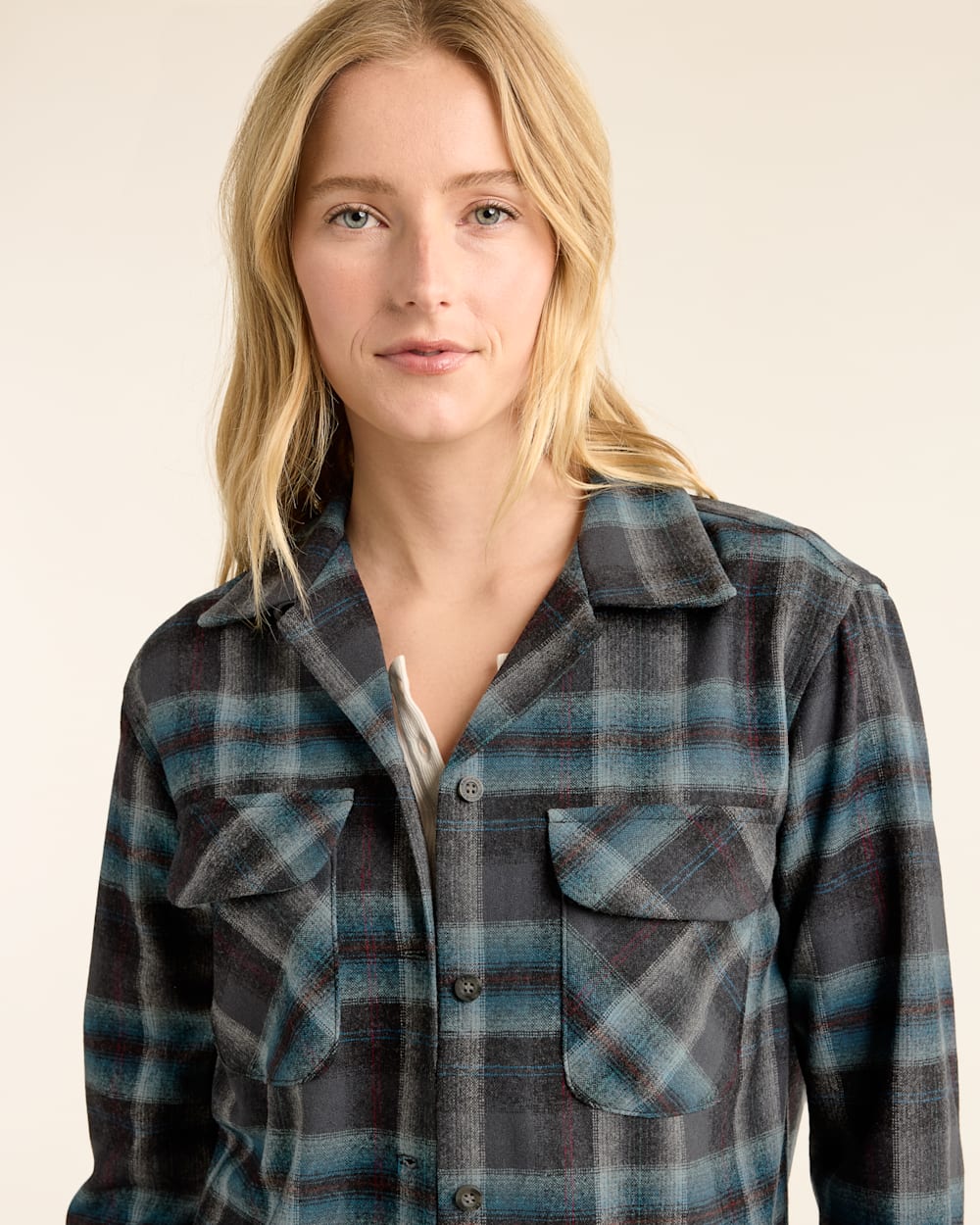 WOMEN'S PLAID BOYFRIEND BOARD SHIRT