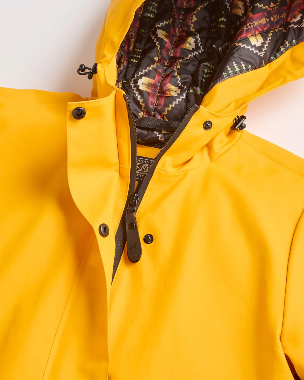WOMEN'S VICTORIA A-LINE SLICKER