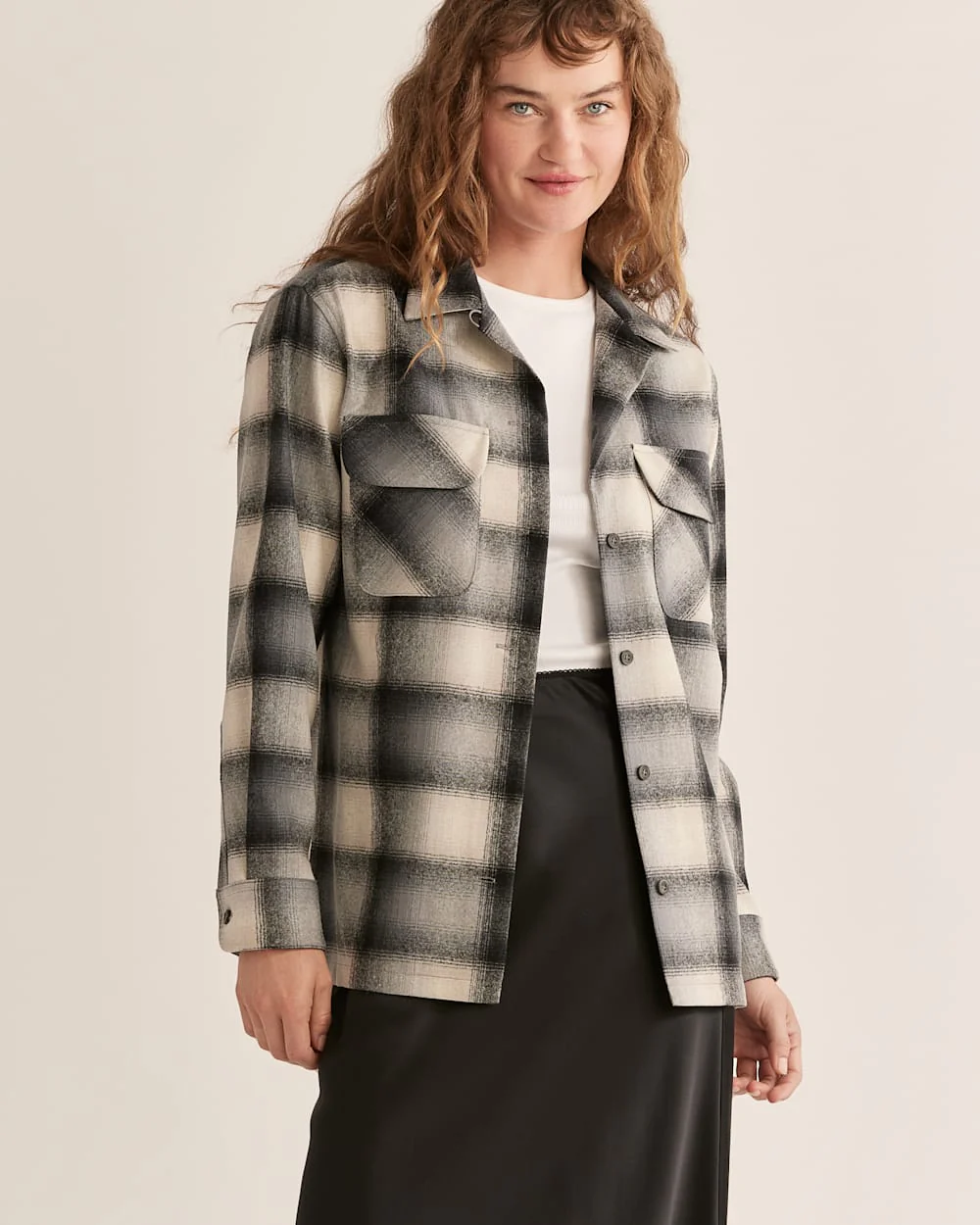 WOMEN'S PLAID BOYFRIEND BOARD SHIRT
