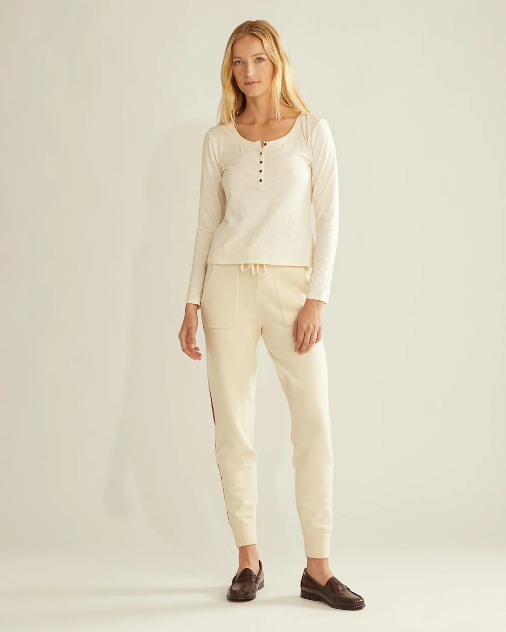 WOMEN'S LONG-SLEEVE COTTON SLUB HENLEY TEE