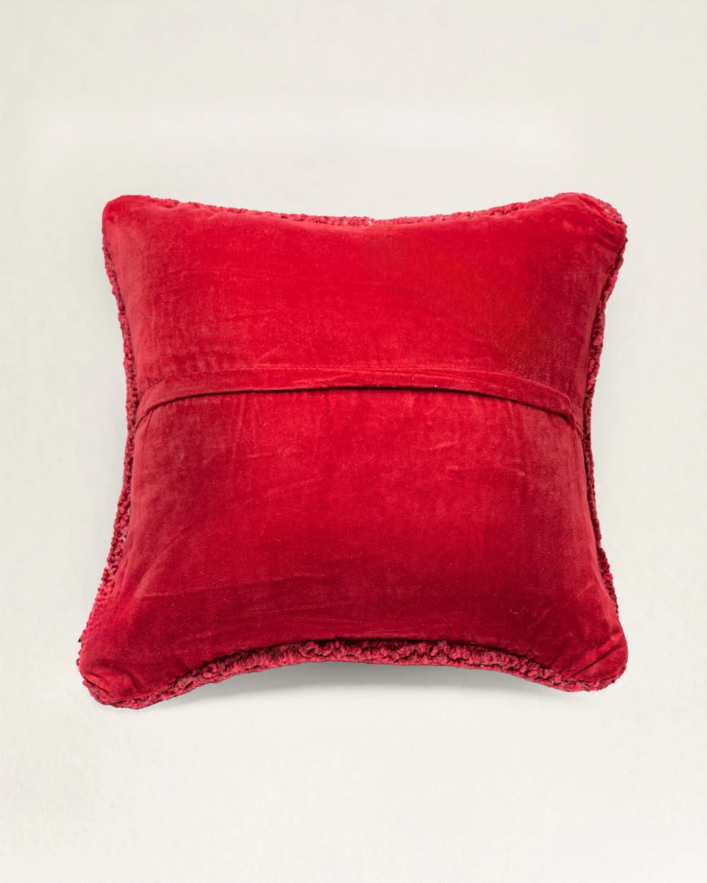 PLUSH BUFFALO HOOKED SQUARE PILLOW