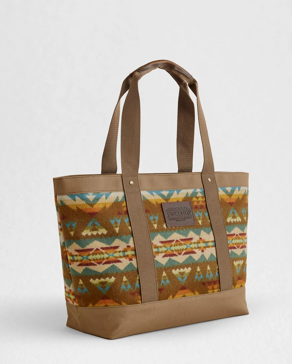 SOLSTICE CANYON ZIP TOTE