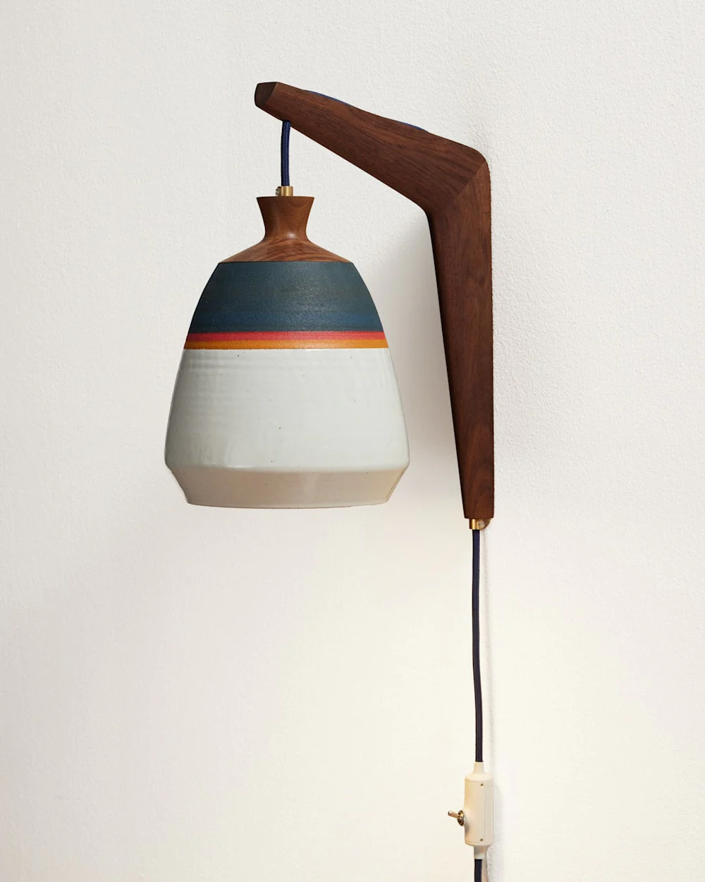PALM DESERT PLUG-IN SCONCE