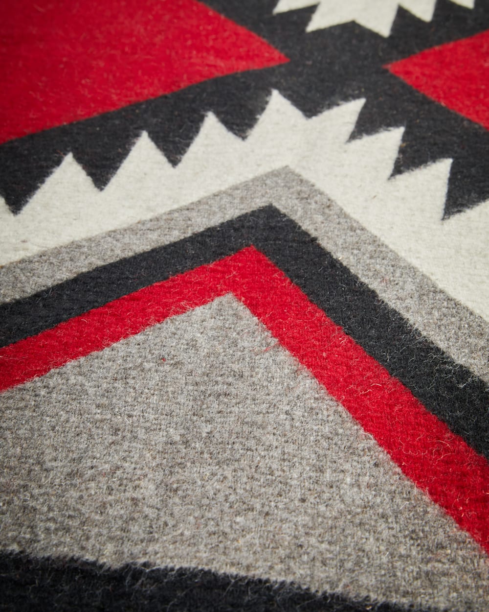 ZAPOTEC DIAMOND RUG
