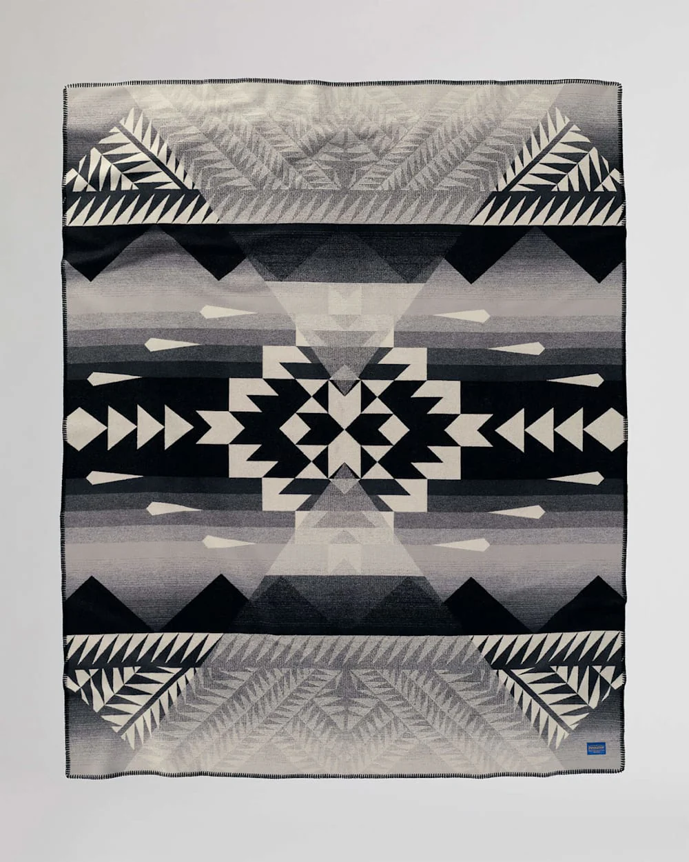NIKE N7 SEVEN PEAKS BLANKET