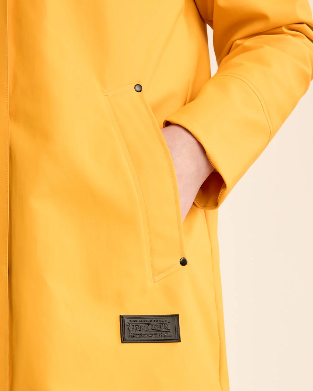 WOMEN'S VICTORIA A-LINE SLICKER