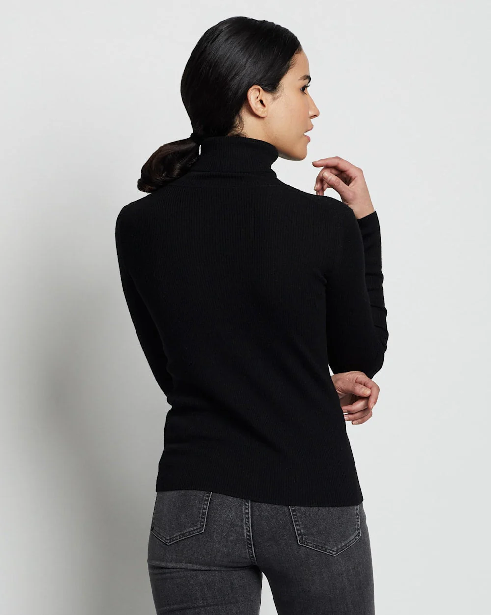 WOMEN'S FITTED MERINO TURTLENECK