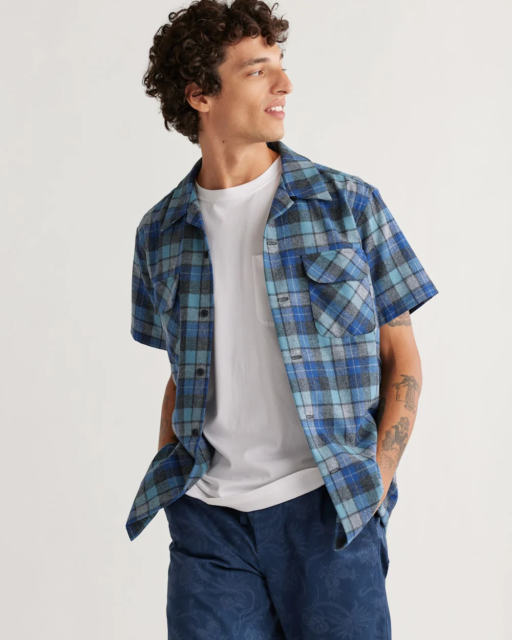MEN'S PLAID SHORT-SLEEVE BOARD SHIRT