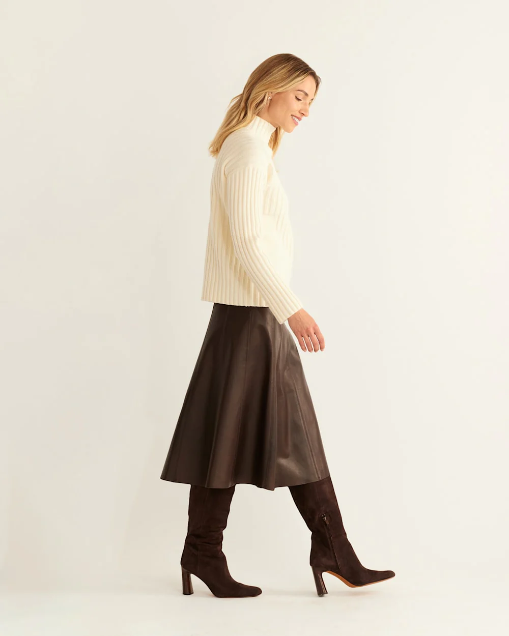 WOMEN'S OVERSIZED MOCKNECK PULLOVER