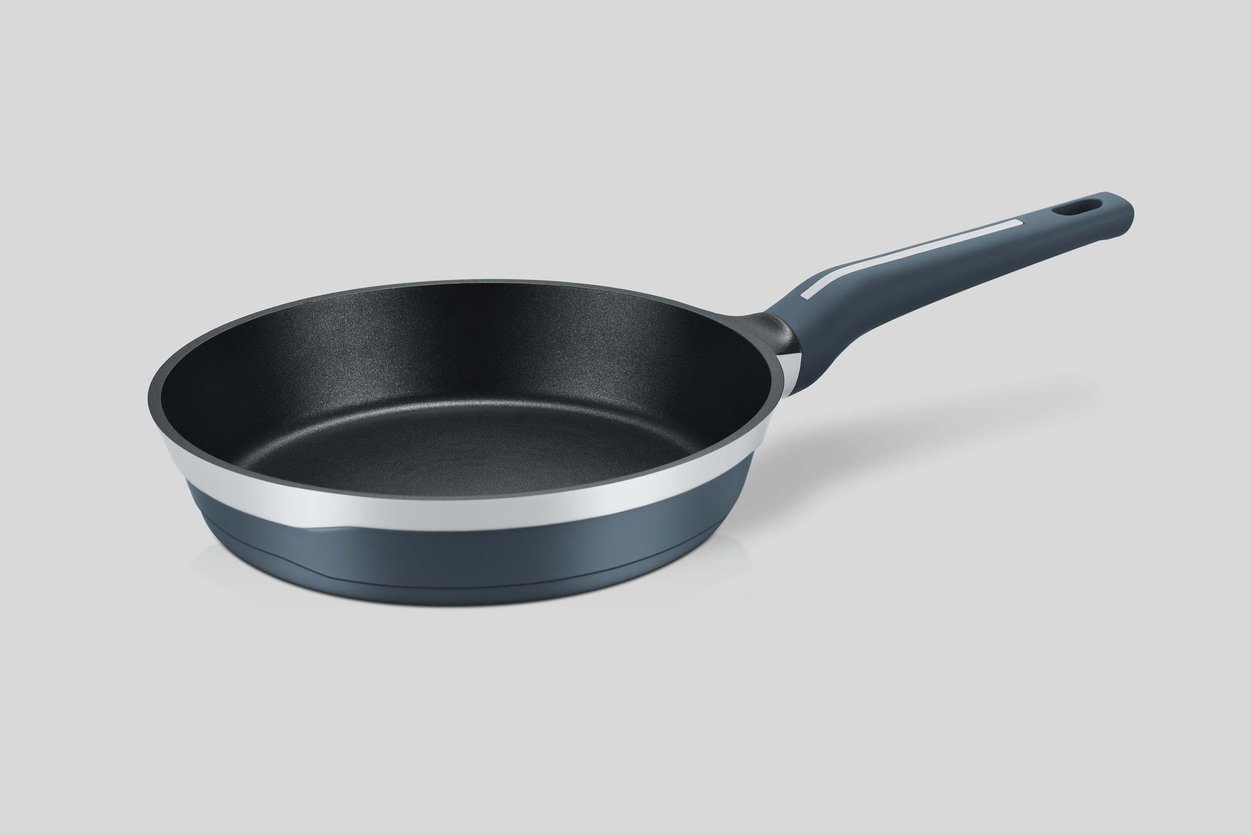 FRY PAN