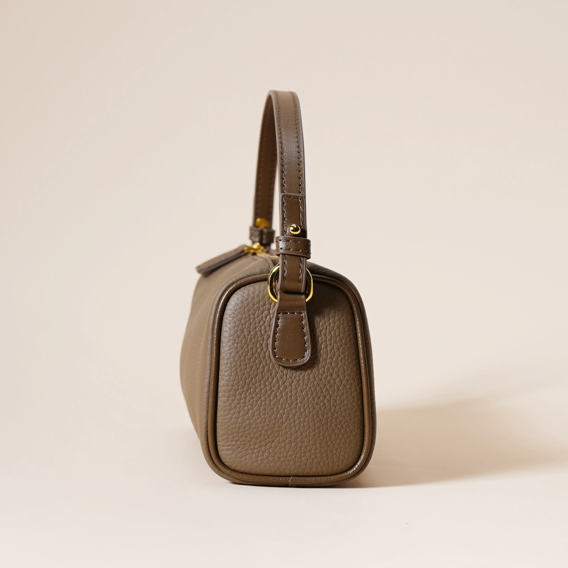 Black Cowhide high-grade genuine leather women's bag simple underarm bag popular all-match handheld crossbody bag