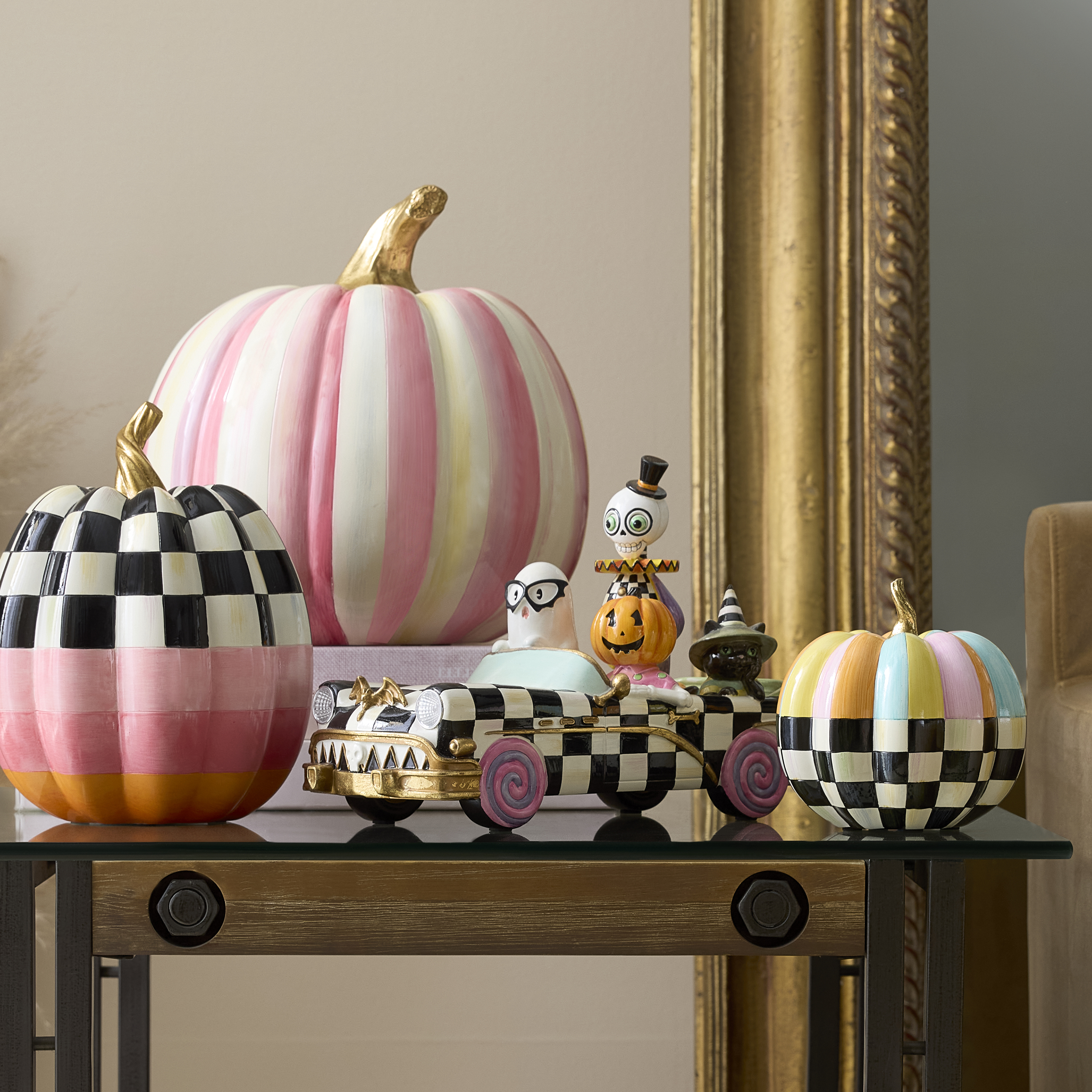 Trick or Treat Boo Family Car