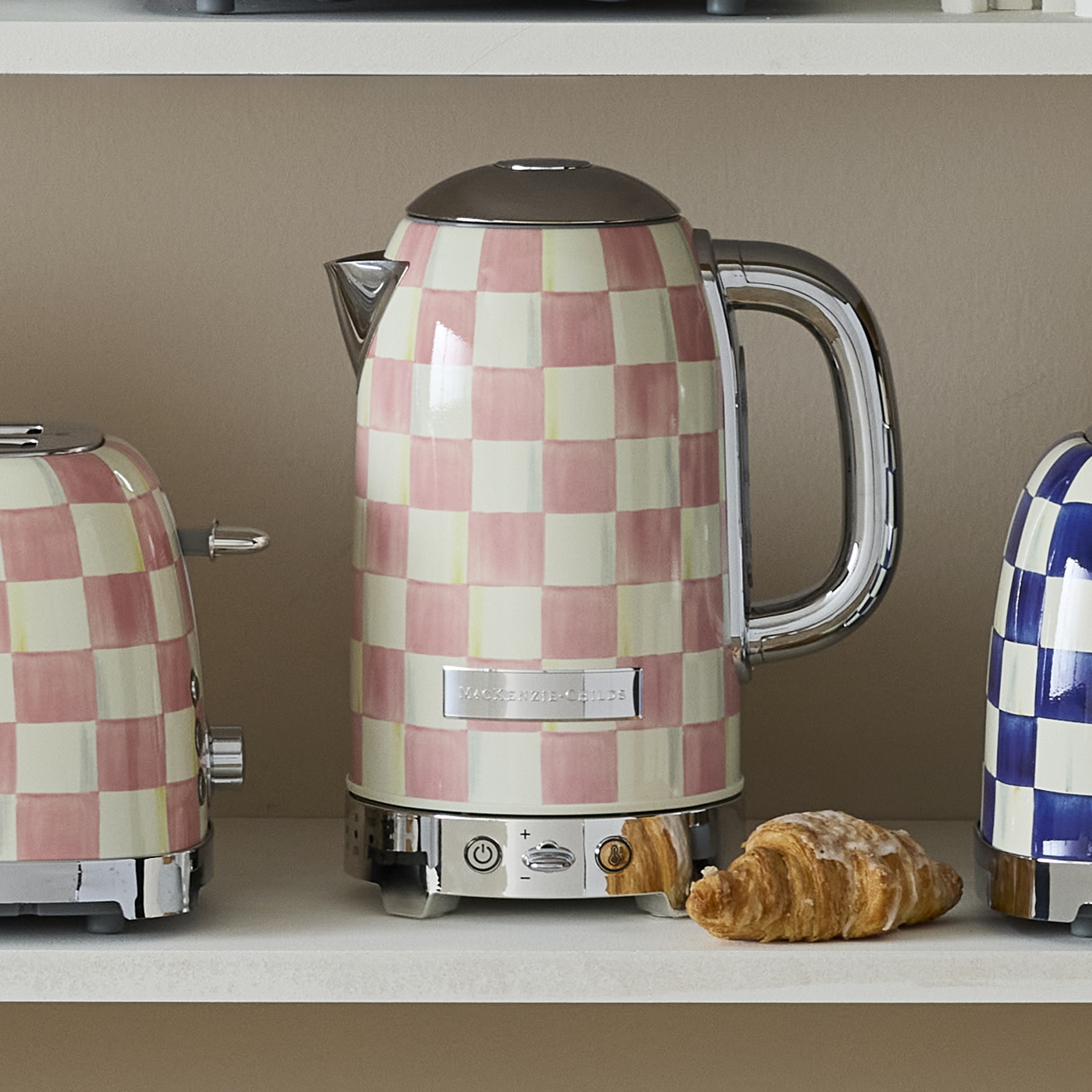 Rosy Check Electric Kettle