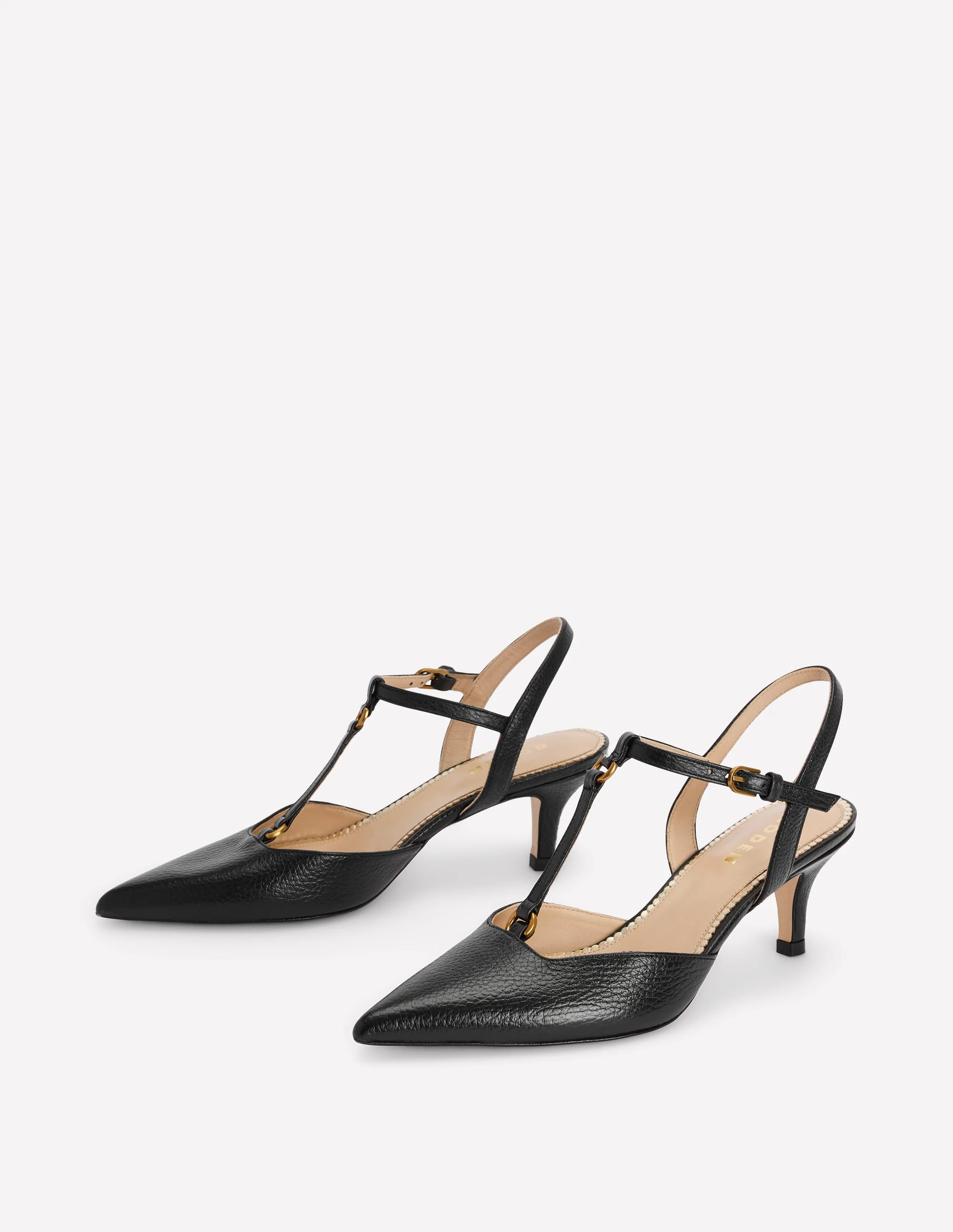 T-Bar Point Heels-Black