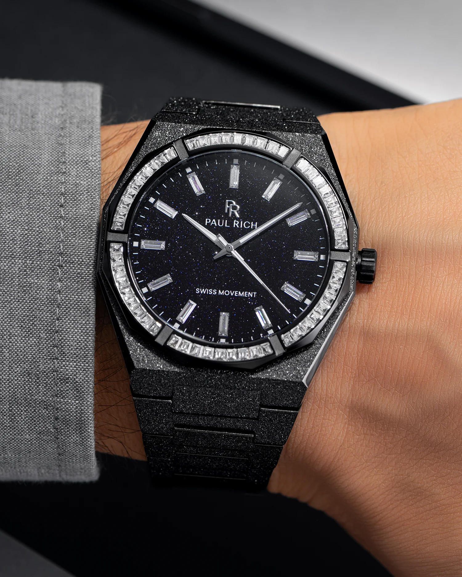 Moissanite Frosted Star Dust II Black