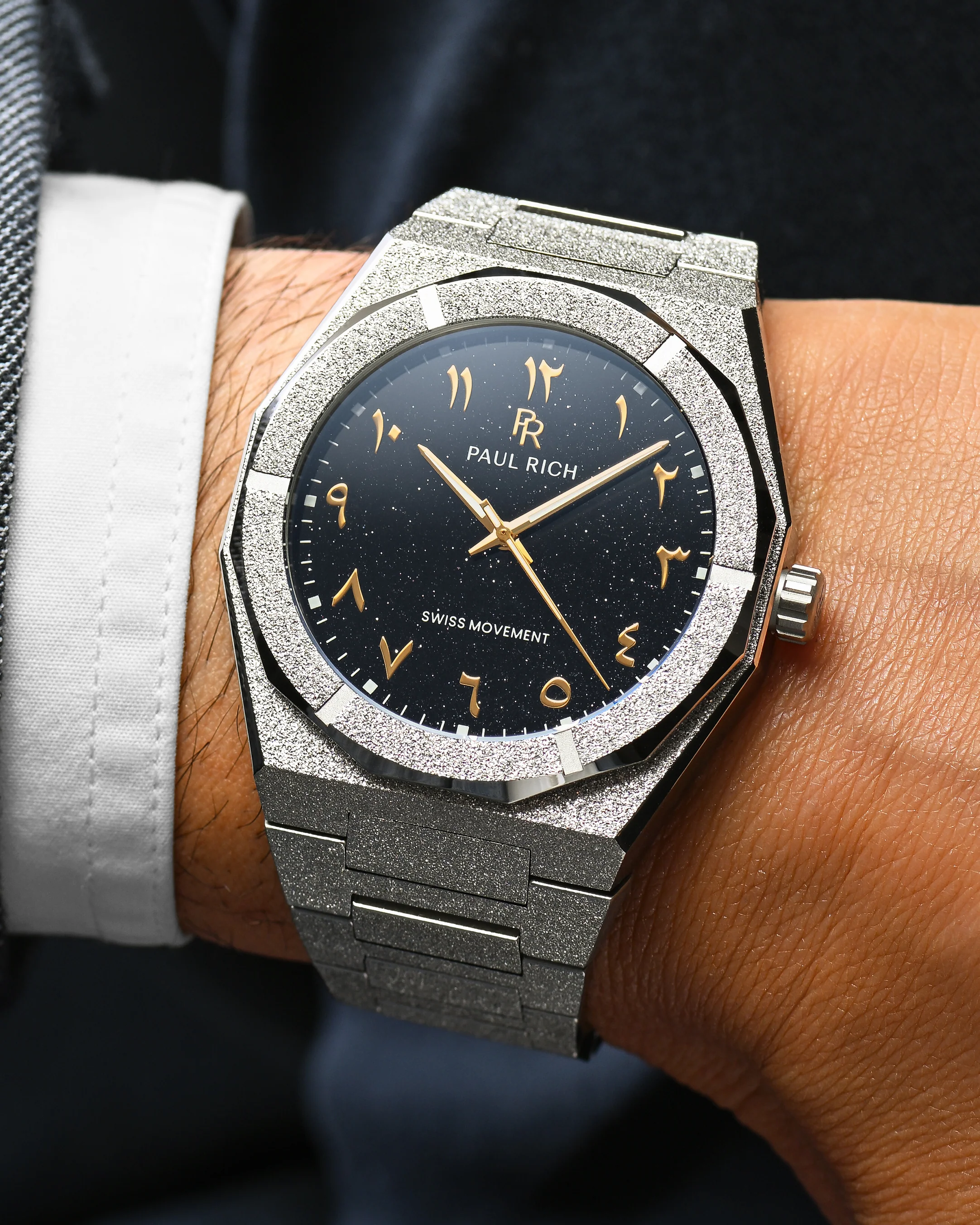 Frosted Star Dust II Gilded Mirage