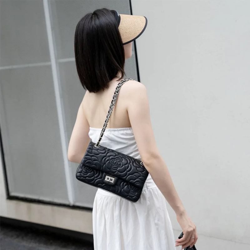 Sheepskin Chain Women's Bag