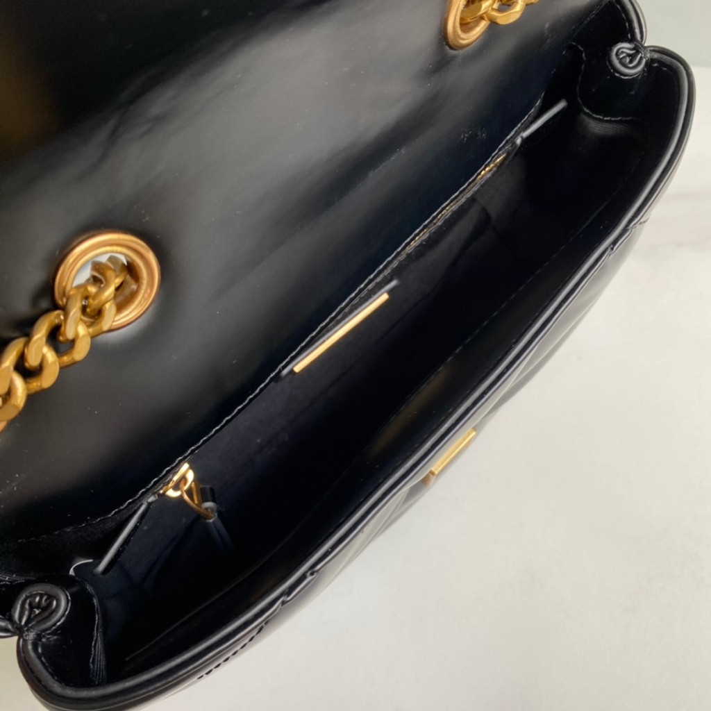 001 511/154704 New kira Cloud Bag/Chain crossbody bag