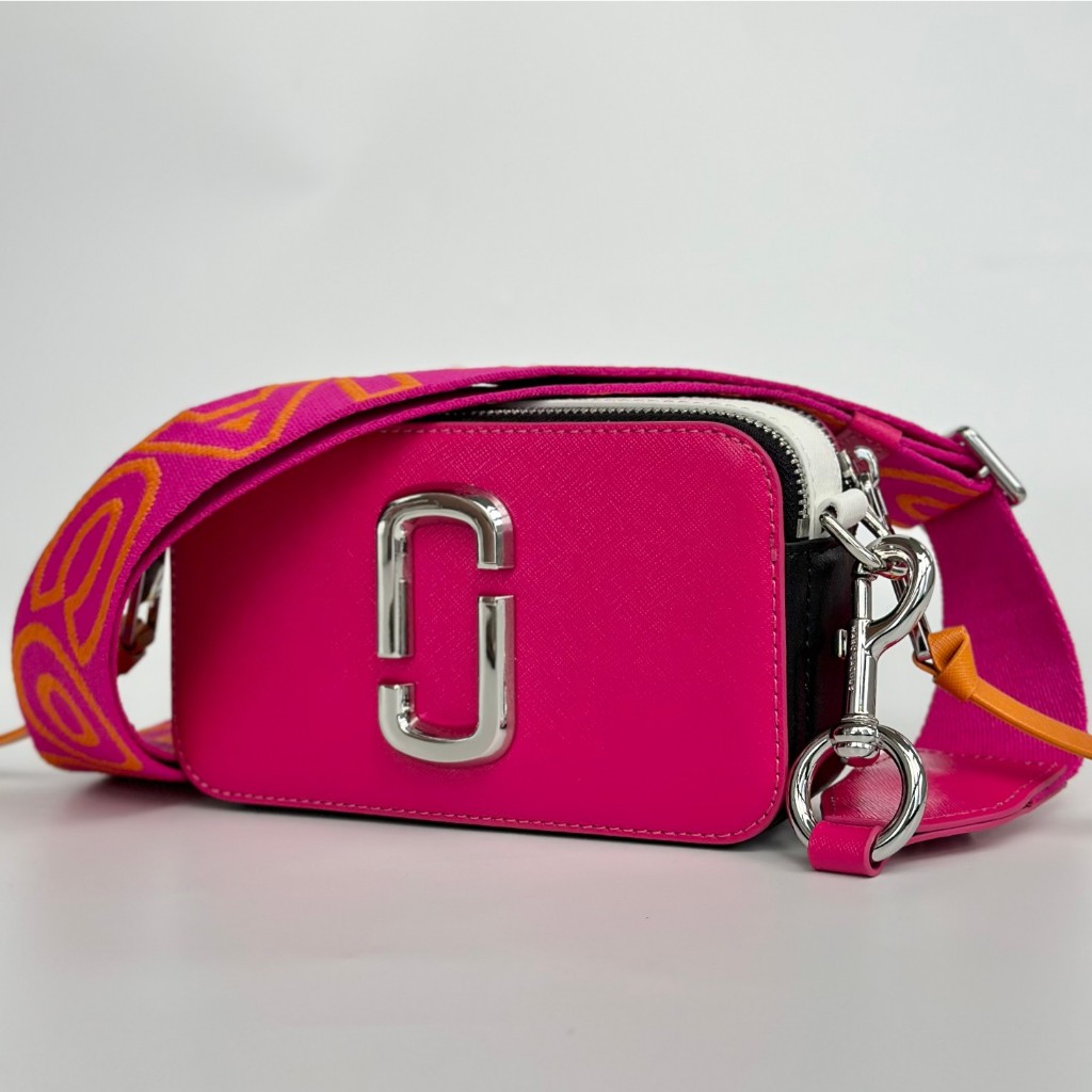 THE latest 664 Rose Red Camera Bag Shoulder Bag Crossbody Bag