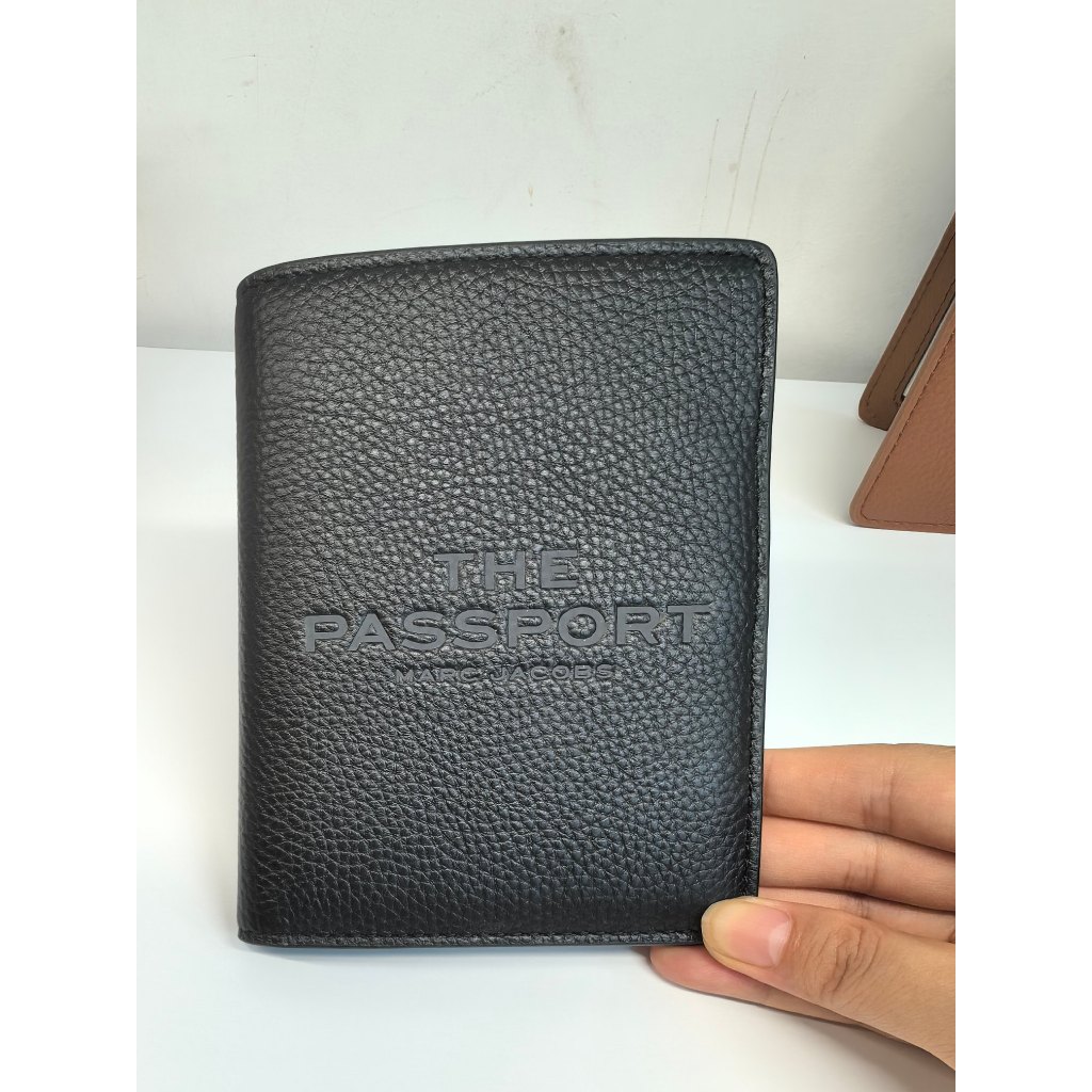 2025Marc jacobs  Latest Passport Card Bag