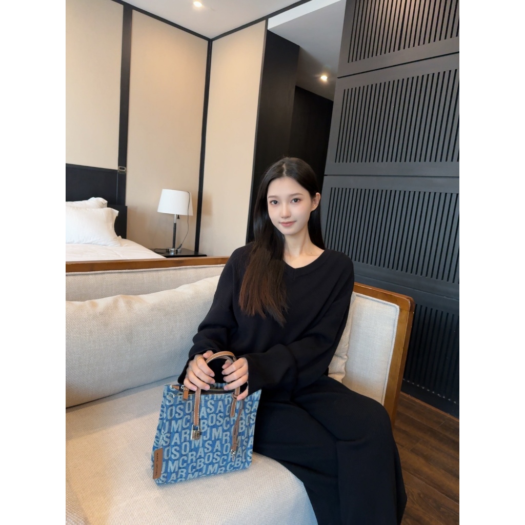 MARC JACOBS 403 Fashionable Denim Monogram Tote Bag Handbag