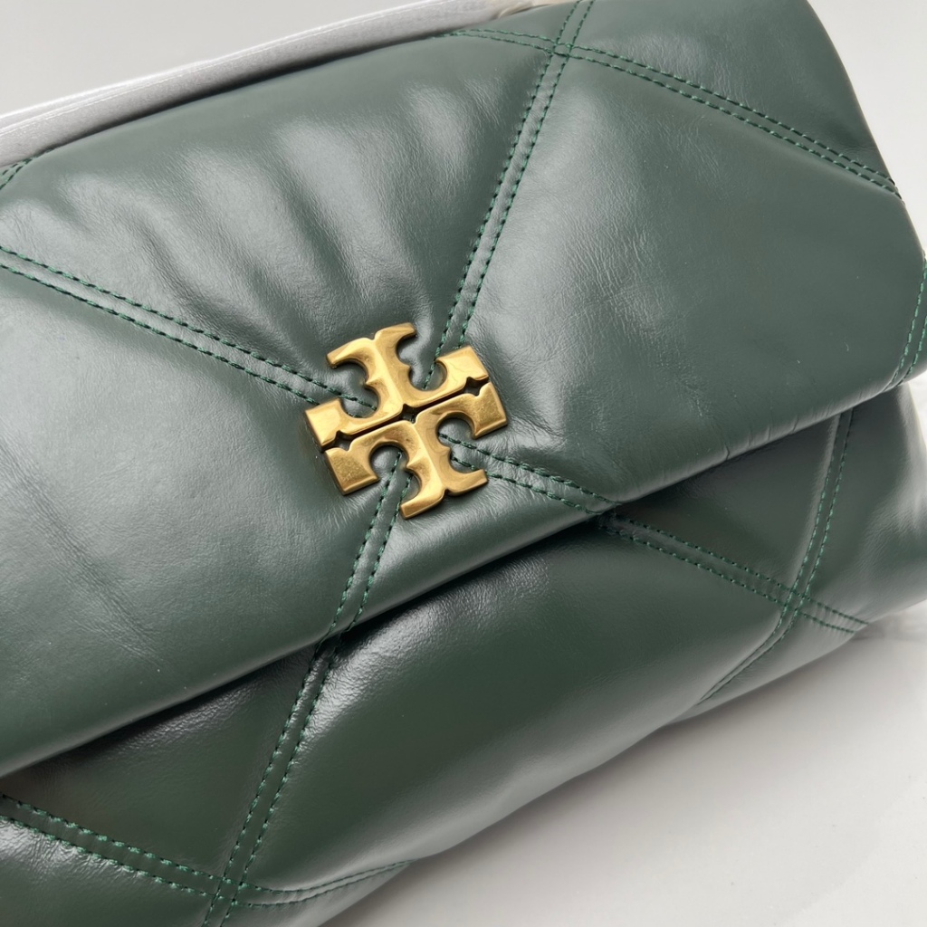 511 158440 Latest Kira quilted quilted small dual-purpose chain shoulder bag/crossbody bag