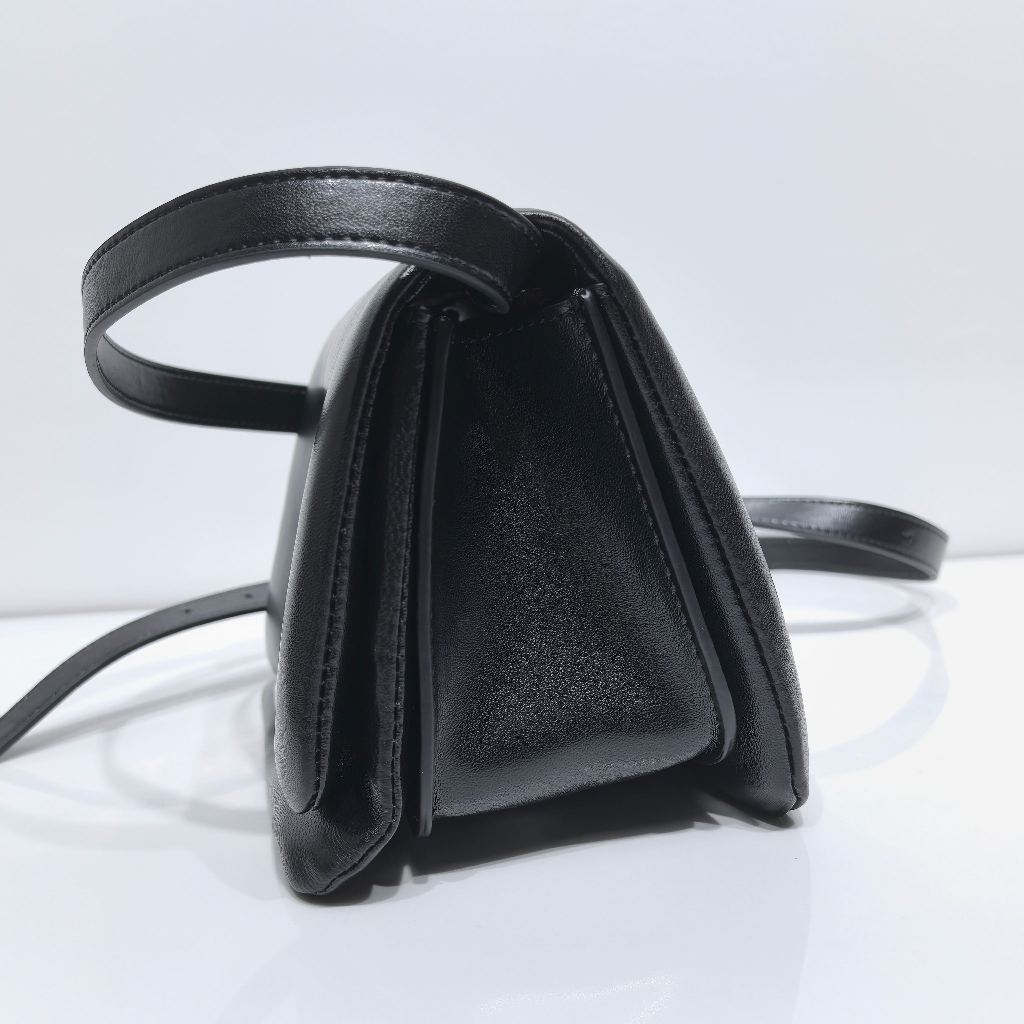 2025 Latest Runway Style Cowhide Leather Shoulder Bag and Crossbody Bag