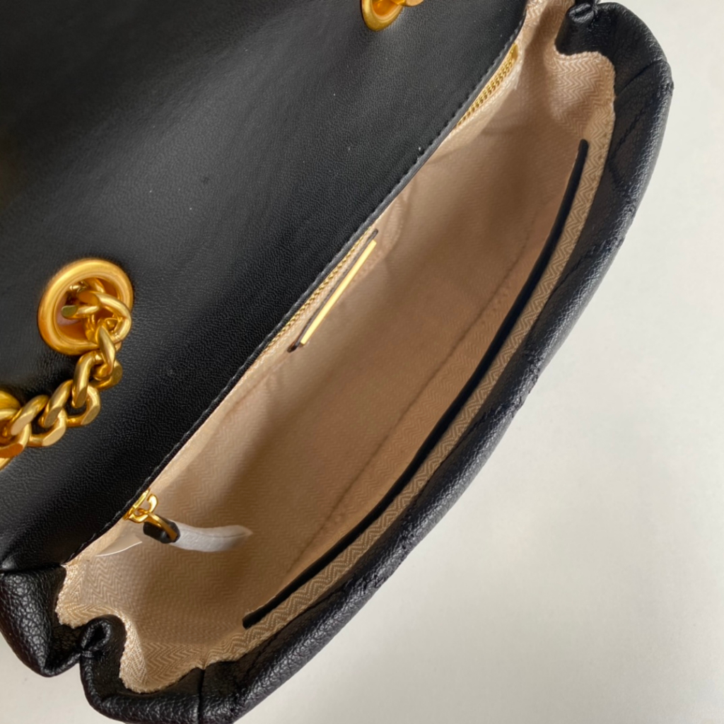 001 243 New chain clamshell/crossbody bag shoulder bag