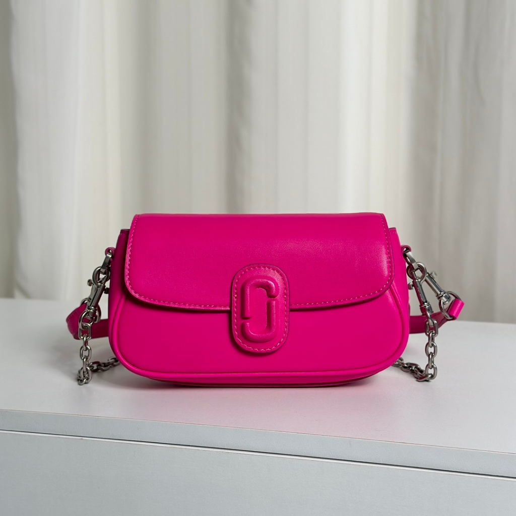 The Clover Small Shoulder Bag Leather Underarm Bag Chain Bag 2P4HSHO35H02