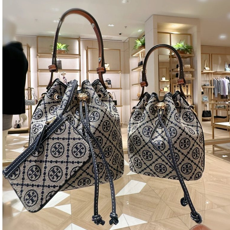 001 1616/1615 T Monogram Bucket Bag/ Handbag/ Crossbody Bag