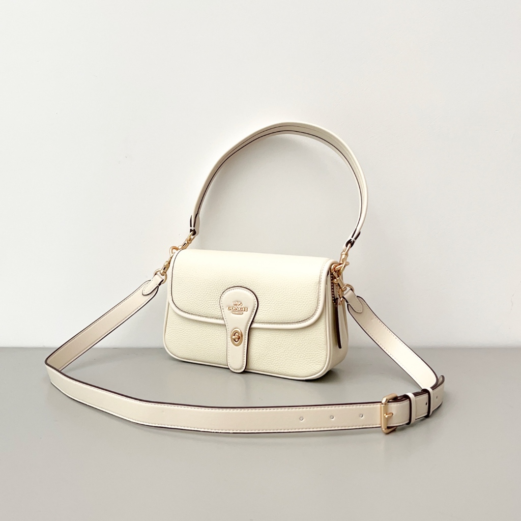 COACH CY683 cak49 The latest Hadley collection crossbody handbag Handbag