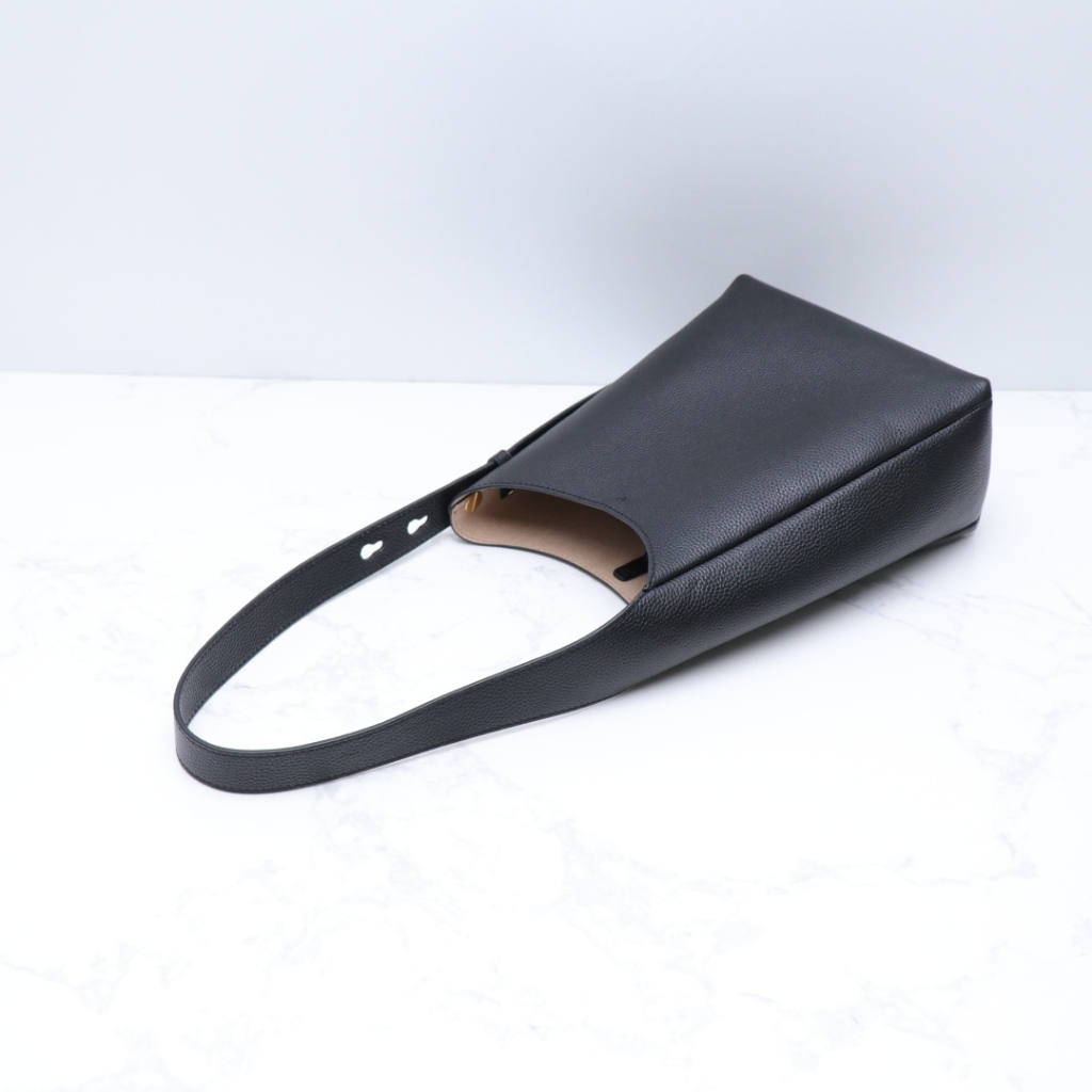 COACH 001 2025 Latest Romy Pebbled Hobo Bag Shoulder Bag Bucket Bag