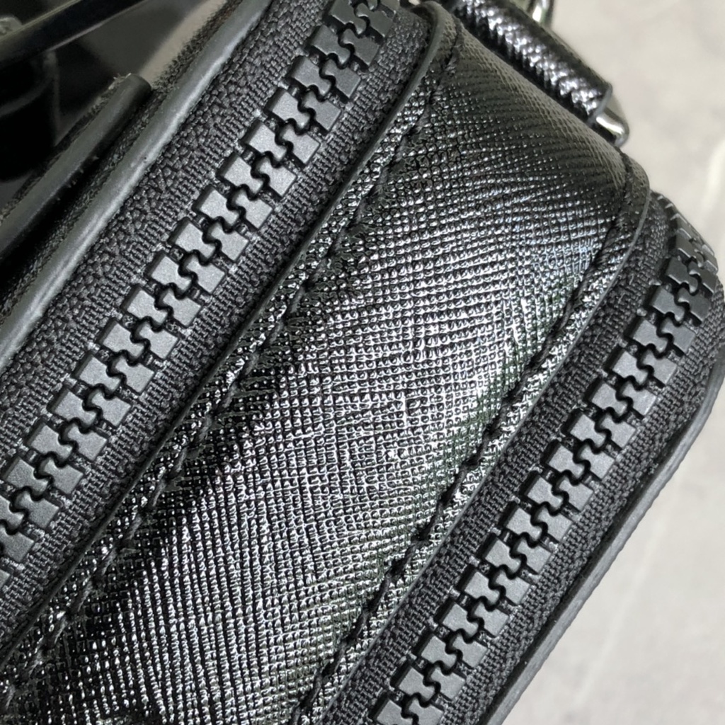 black snapshot M0014867—001 shoulder bag crossbody bag Camera bag