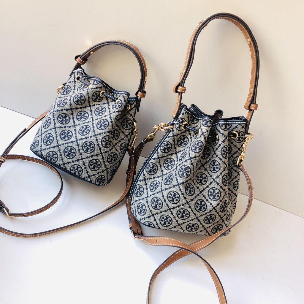 001 1616/1615 T Monogram Bucket Bag/ Handbag/ Crossbody Bag