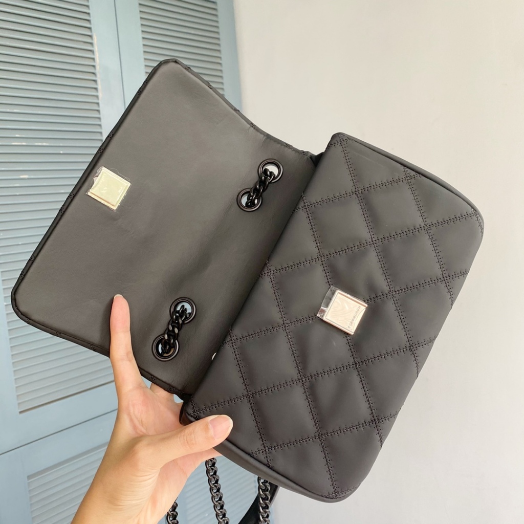 001 243 New chain clamshell/crossbody bag shoulder bag