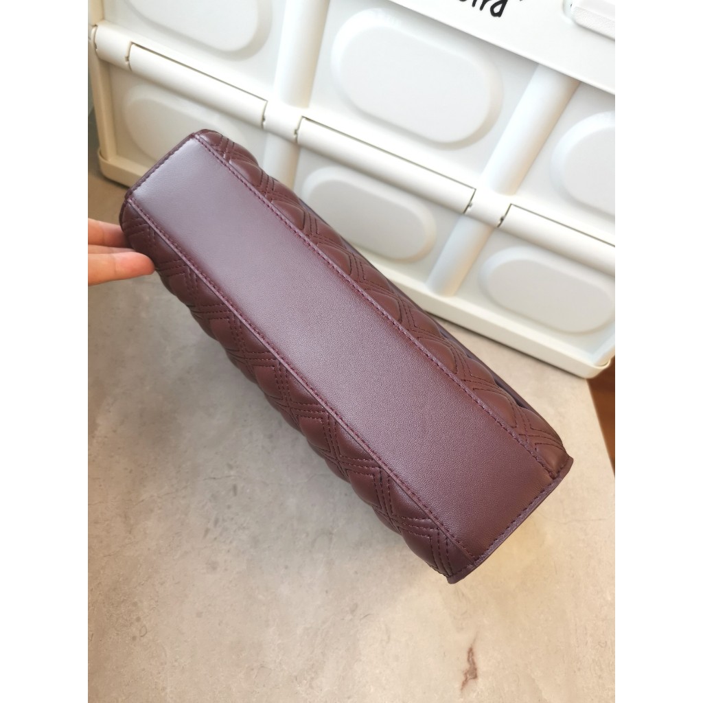 001 The latest 718/719 Fleming chain straddle bag crossbody bag